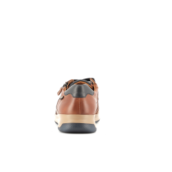 basket en cuir marron