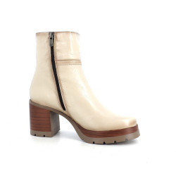 Boots en cuir crème à talons Dorking by Fluchos