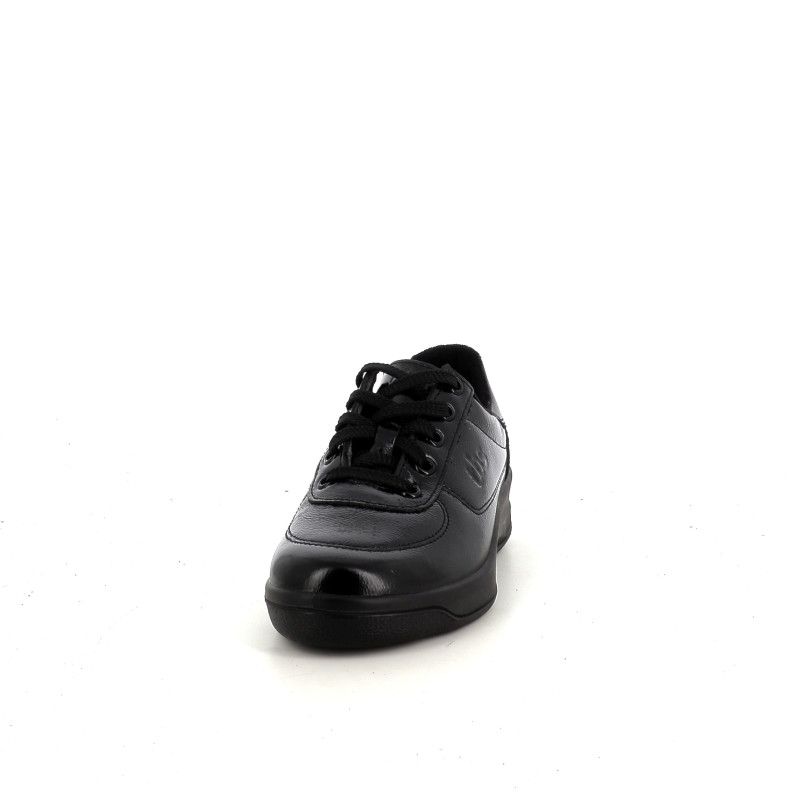 Baskets en cuir noir TBS