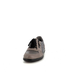 Baskets en cuir taupe Suave