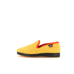 chausson fermé jaune