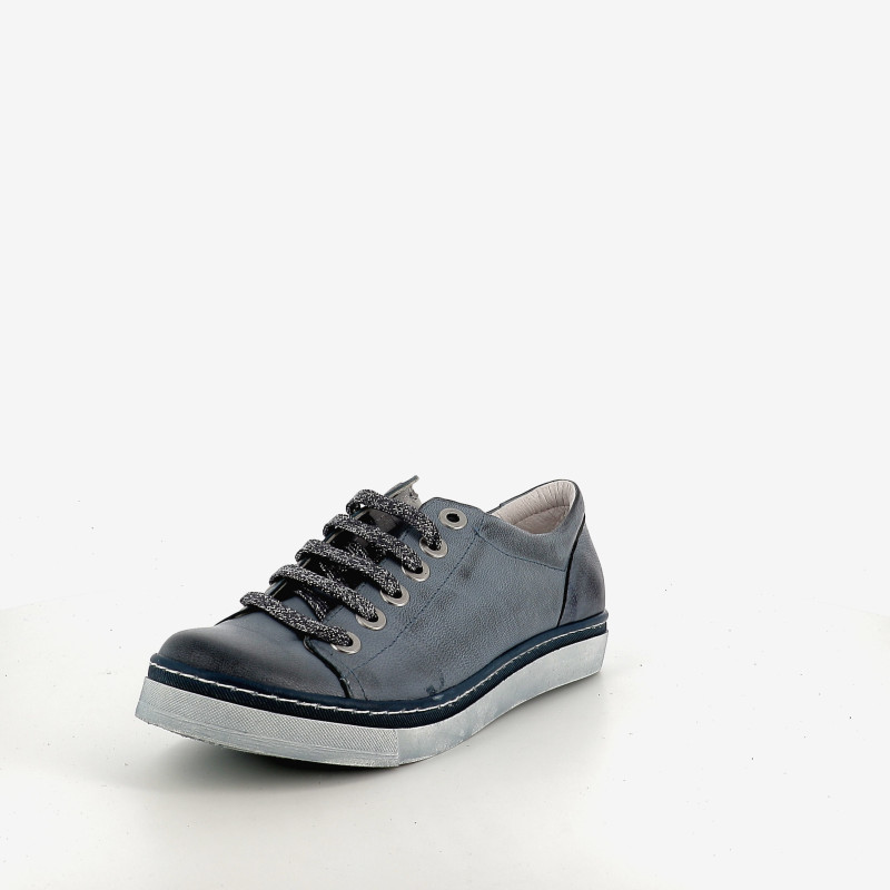 Baskets basses bleues Chacal