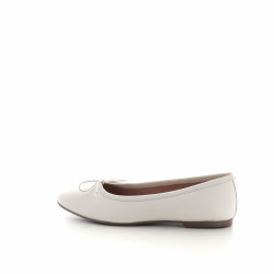 Ballerines white
