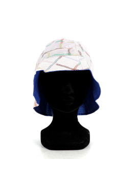 Chapeau de pluie rose pale Outfit Bisetti