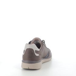 Baskets marron Majestro
