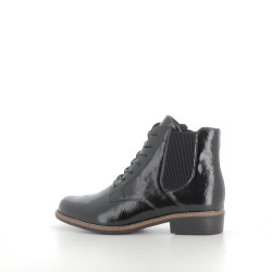 Bottines noires en cuir vernis