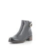 Boots noires avec boucle dorée