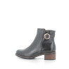 Boots noires avec boucle dorée