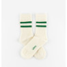 Chaussettes blanches et rayures vertes