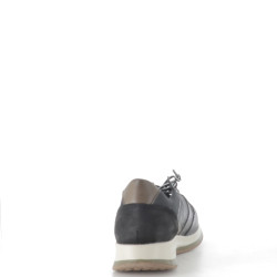 Baskets noires en cuir