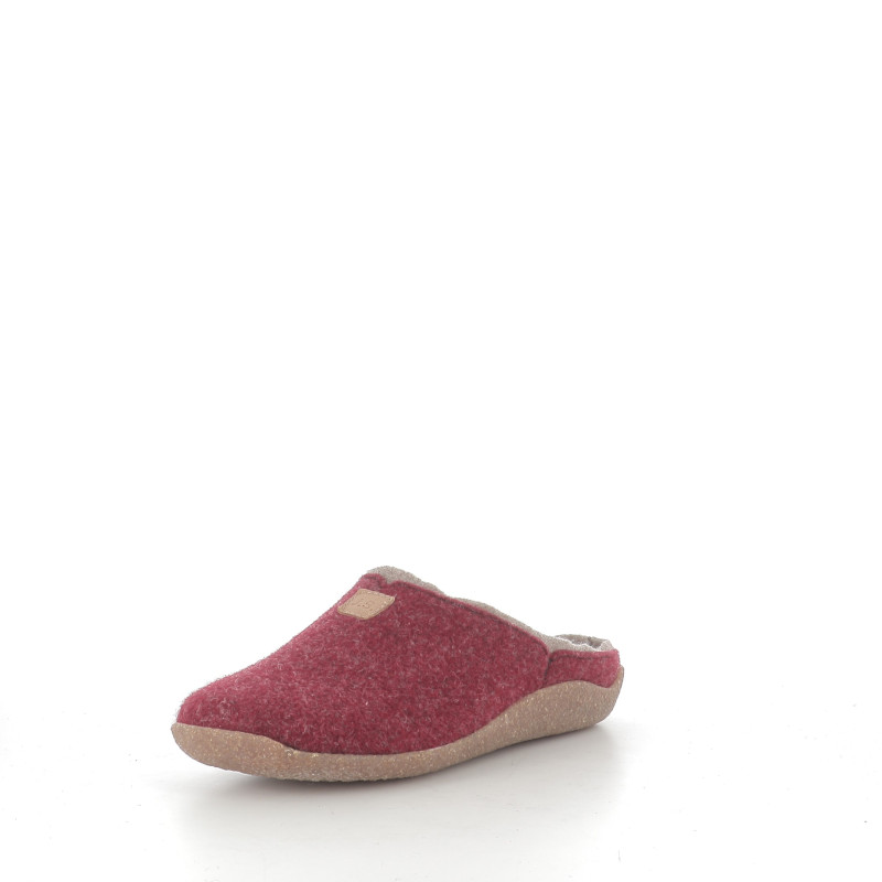 Pantoufles en laine rouge