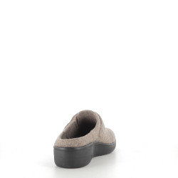 Pantoufles en laine beige