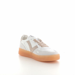 Baskets basses blanches