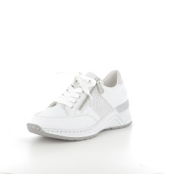 Baskets basses blanches