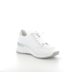 Baskets basses blanches