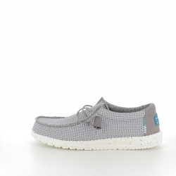 Baskets en toile grise
