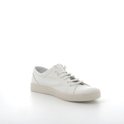 Baskets basses blanches