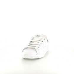 Baskets basses blanches