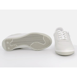 Baskets basses blanches