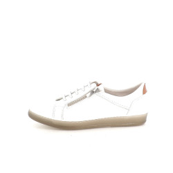 Baskets basses blanches