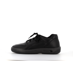 basket noire en cuir