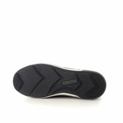 Baskets basses marron et noir