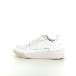 Baskets basses blanches