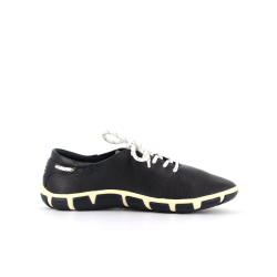 Basket en cuir marine Jazaru