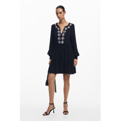 Robe noir Desigual