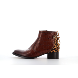 bottine marron en cuir