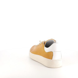 Baskets en cuir mostaza-ceraline blanco Chacal