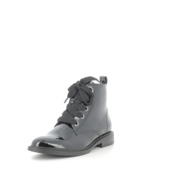 Boots noires en cuir vernis