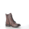 Boots marron à lacets