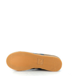 Basket marron Gola en cuir daim