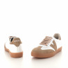 Baskets basses blanches et velour marron