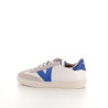 Baskets basses blanches détails bleus