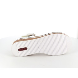 Nu-pieds blanc Rieker à scratch