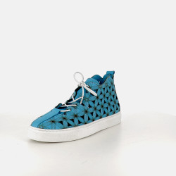 Kobina turquoise
