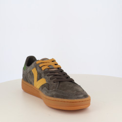 Baskets Unisexes Victoria en Daim