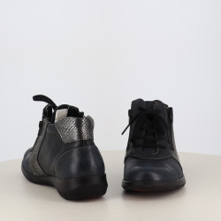 Suave Oxford