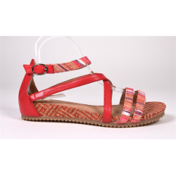 nu pied compensé rouge en cuir