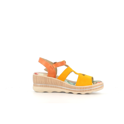 compensé en cuir jaune