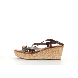 compensé en cuir marron