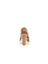 talon marron en cuir
