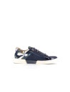 basket marine a motif en cuir