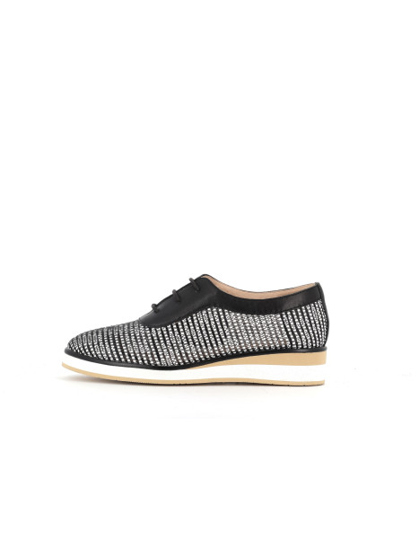 derby noir en cuir