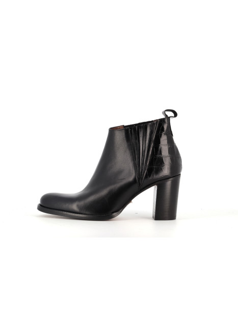 bottine noir en cuir